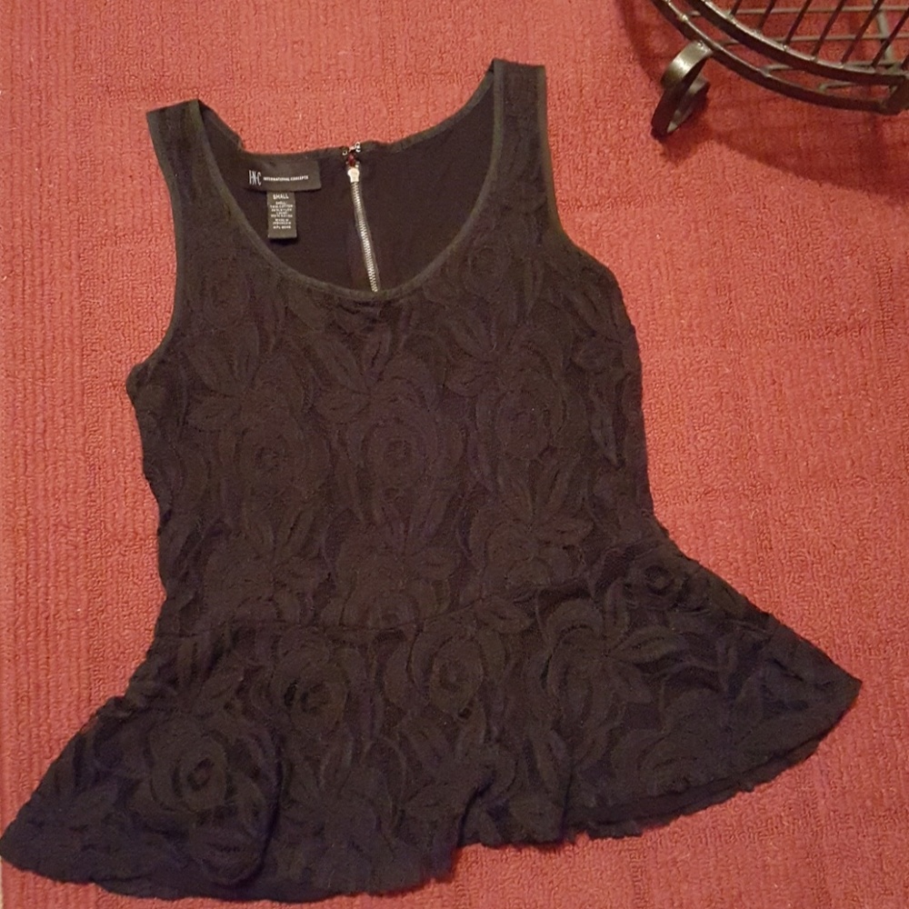 Peplum lace  fitted top